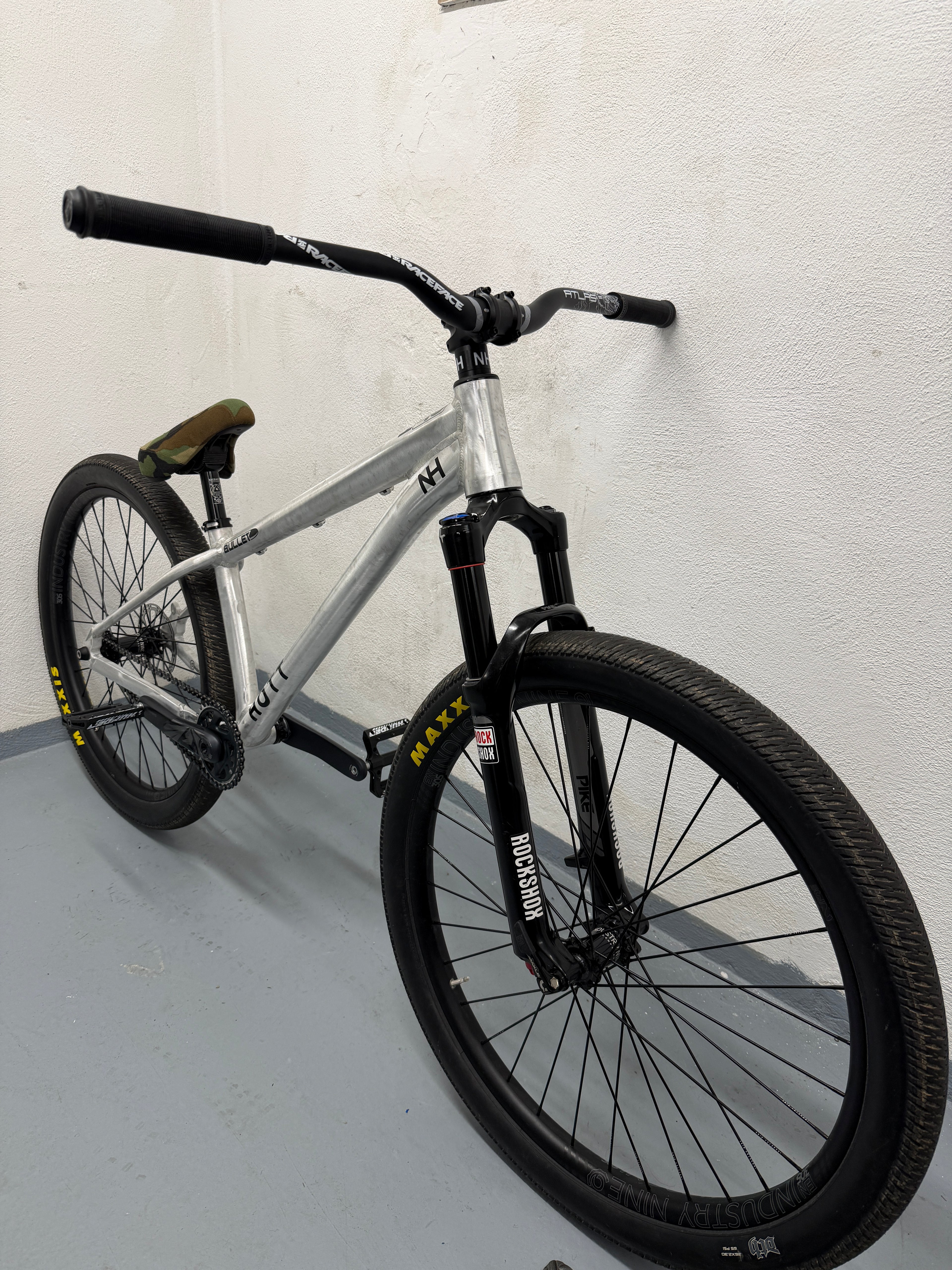 Hott Bullet Custom Build